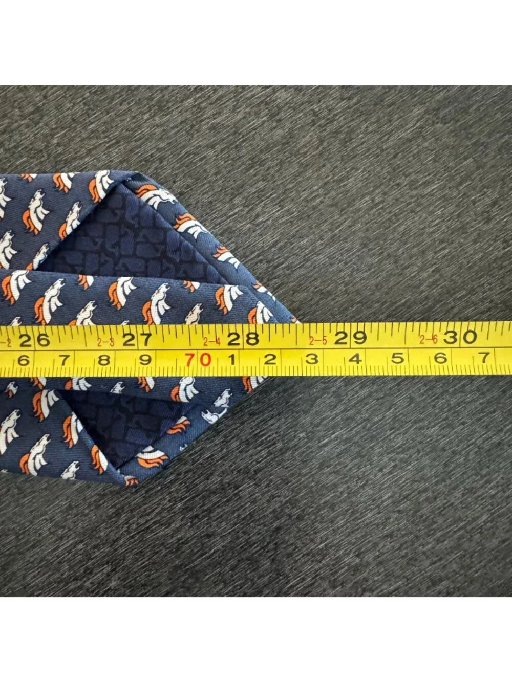 Vineyard Vines Custom Collection NFL Broncos Denver 100% Silk Tie Hand Made USA